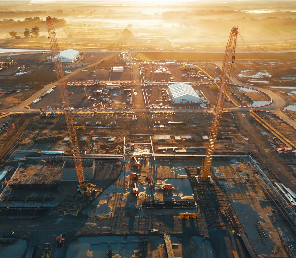 Utilities pledge rate controls for AI energy demands amid questions on state authority