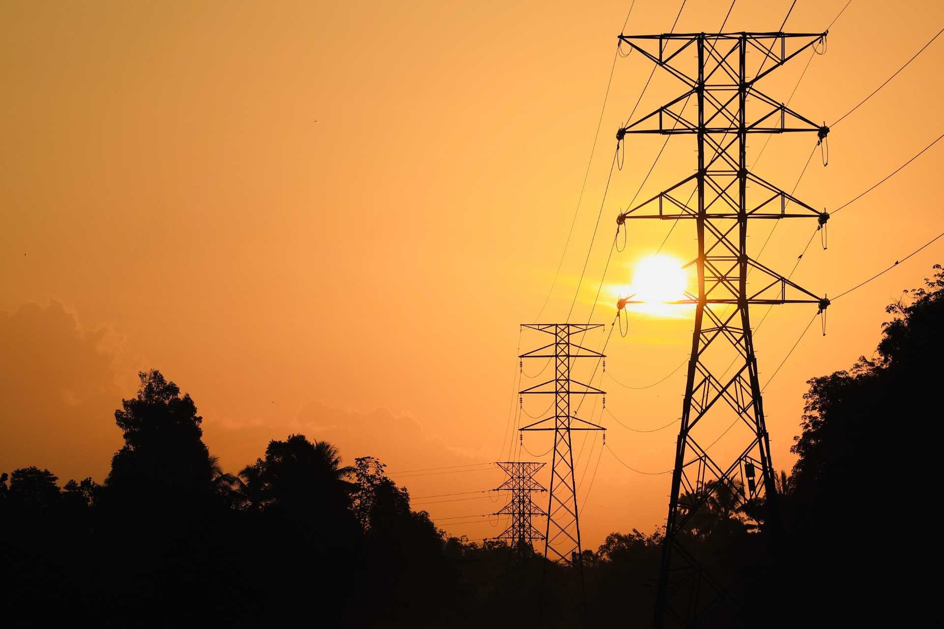 PJM states push for grid-operator reforms amid reliability concerns